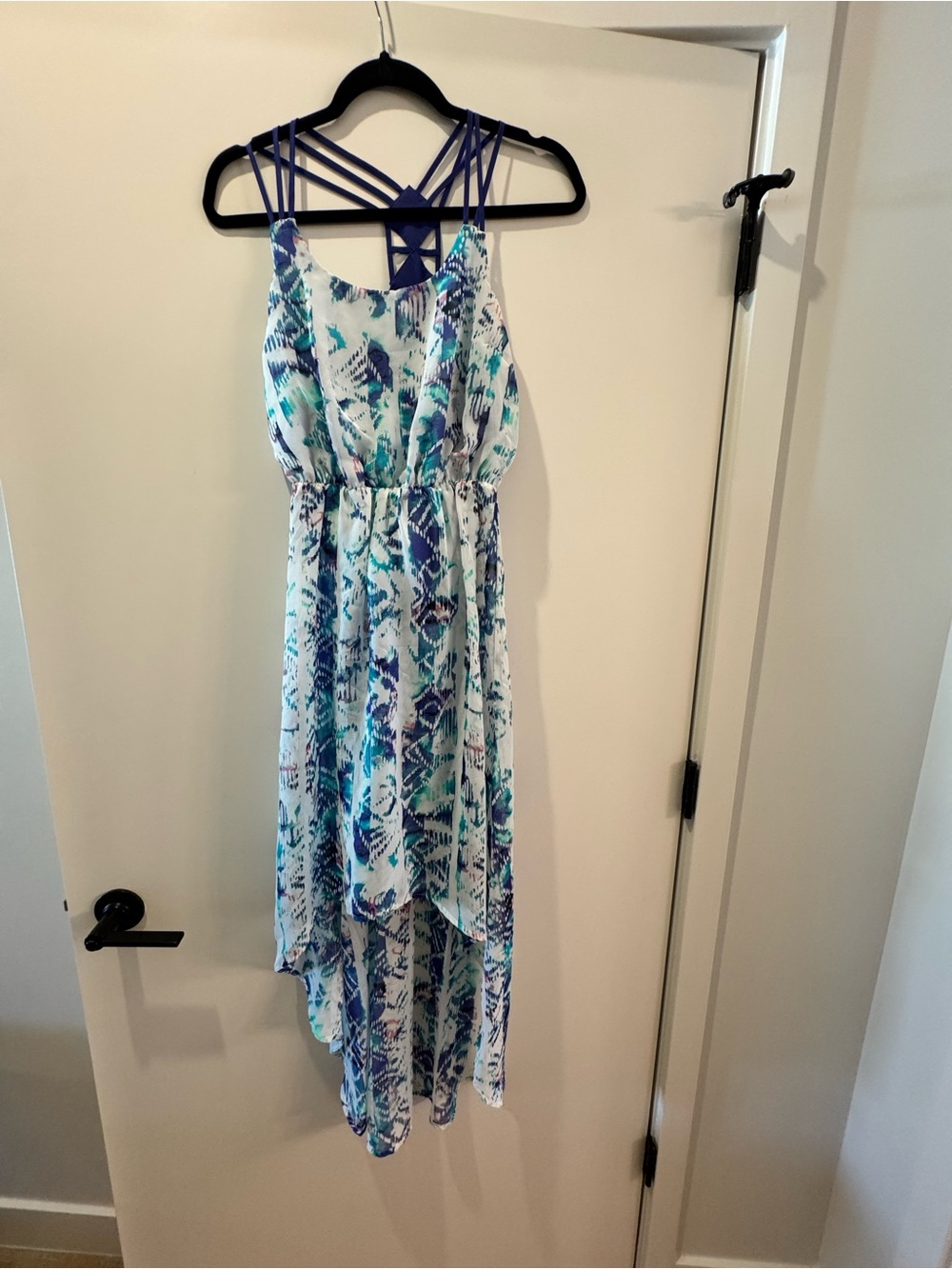 Vera Wang Blue & Teal Printed High-Low Maxi Dress with Strappy Back
